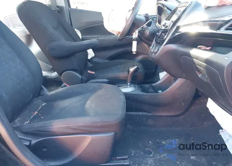 2021 Chevrolet Spark Fwd 1Lt Automatic z USA, uszkodzony, nr VIN KL8CD6SA4MC716665